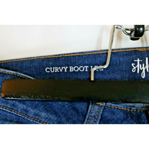 NWT Style & Co Distressed Denim Boot Cut Curvy Fade Jeans Women's Size 2 - Picture 5 of 7